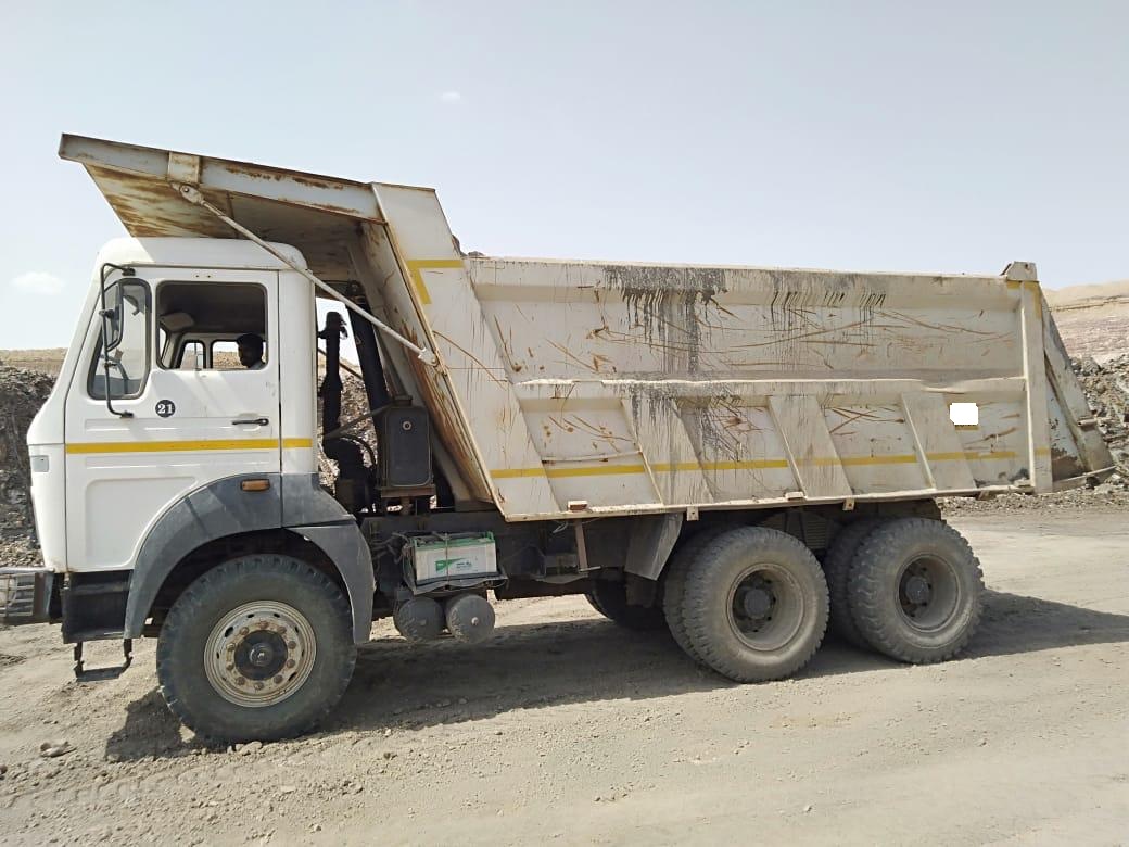 TATA TIPPER 2523